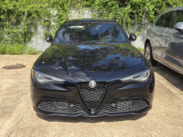 Used 2021 Alfa Romeo Giulia Ti Sport RWD image 8