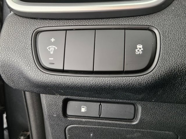 Used 2020 Kia Sorento LX image 13