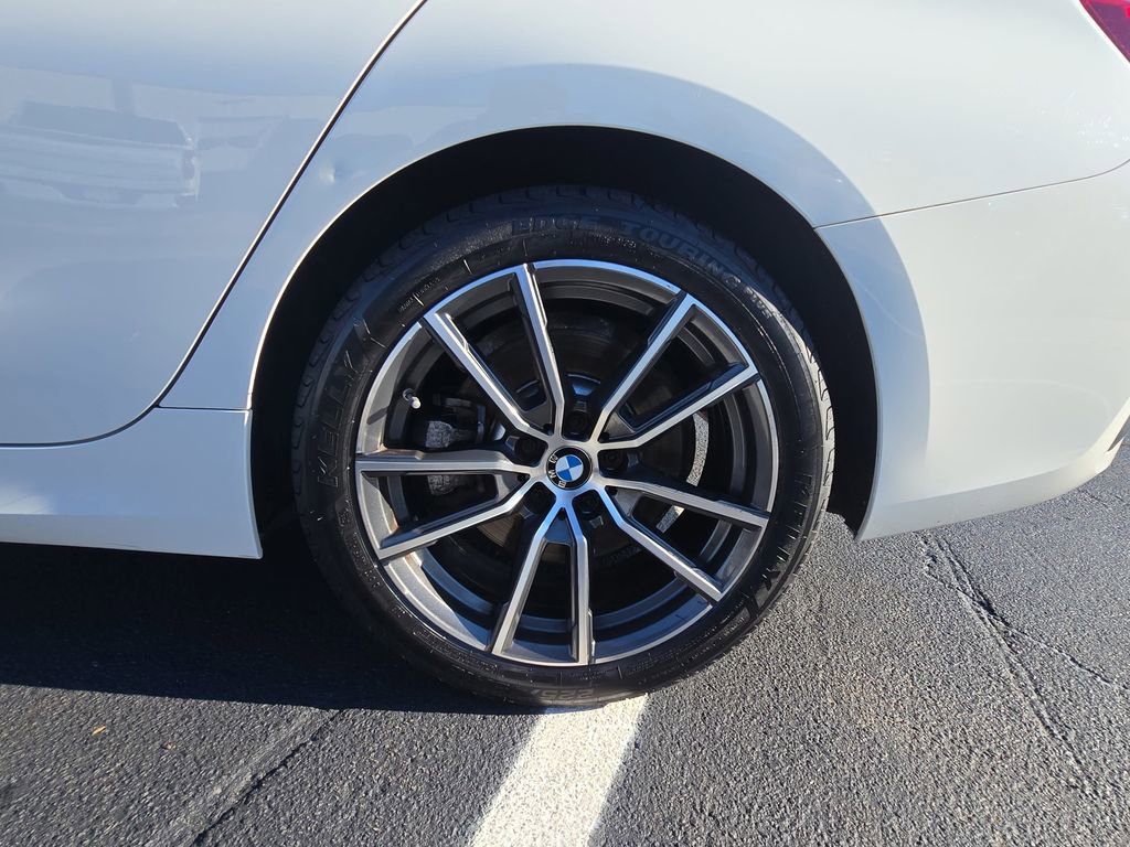 Used 2021 BMW 330i Sedan w/ Convenience Package image 34