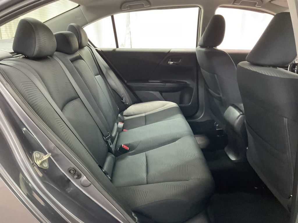 Used 2017 Honda Accord LX image 24