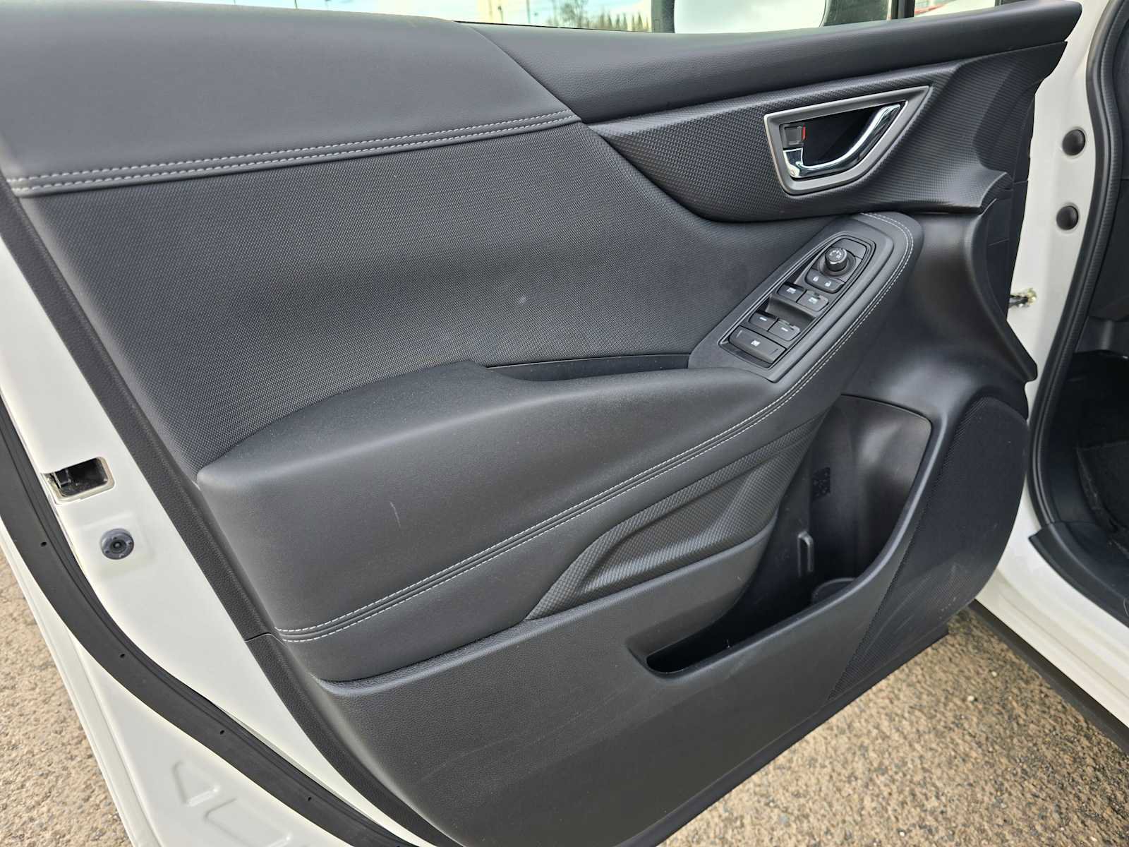 Used 2023 Subaru Forester Premium image 21