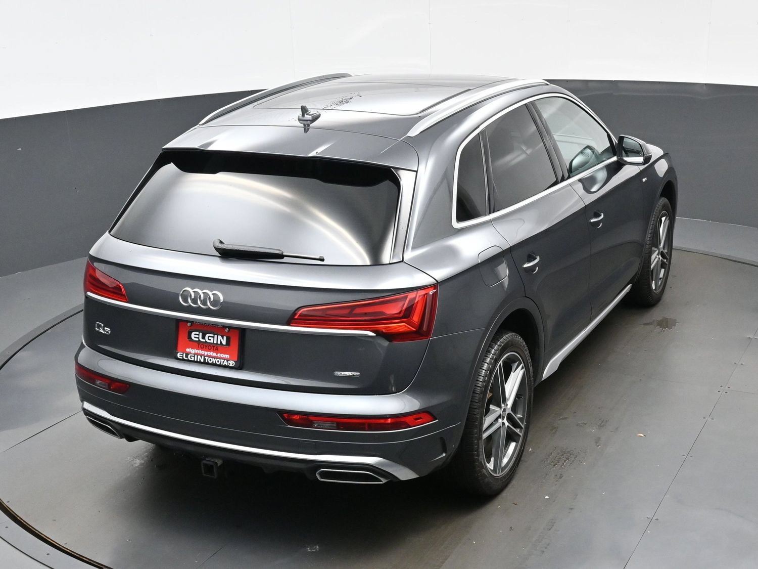 Used 2024 Audi Q5 e Premium Plus AWD/4WD image 42