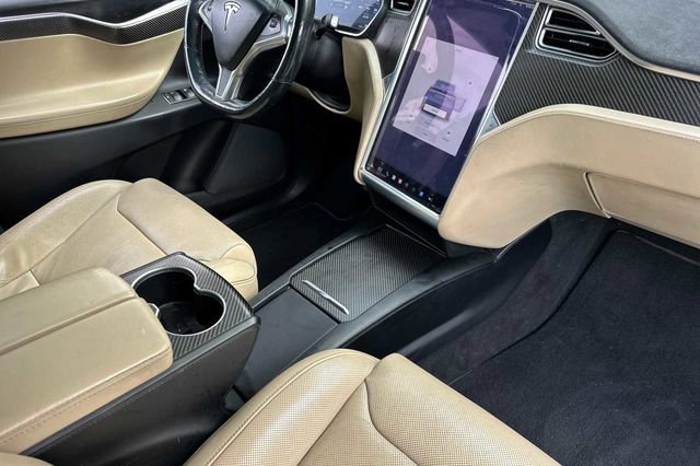 Used 2016 Tesla Model X 90D image 14