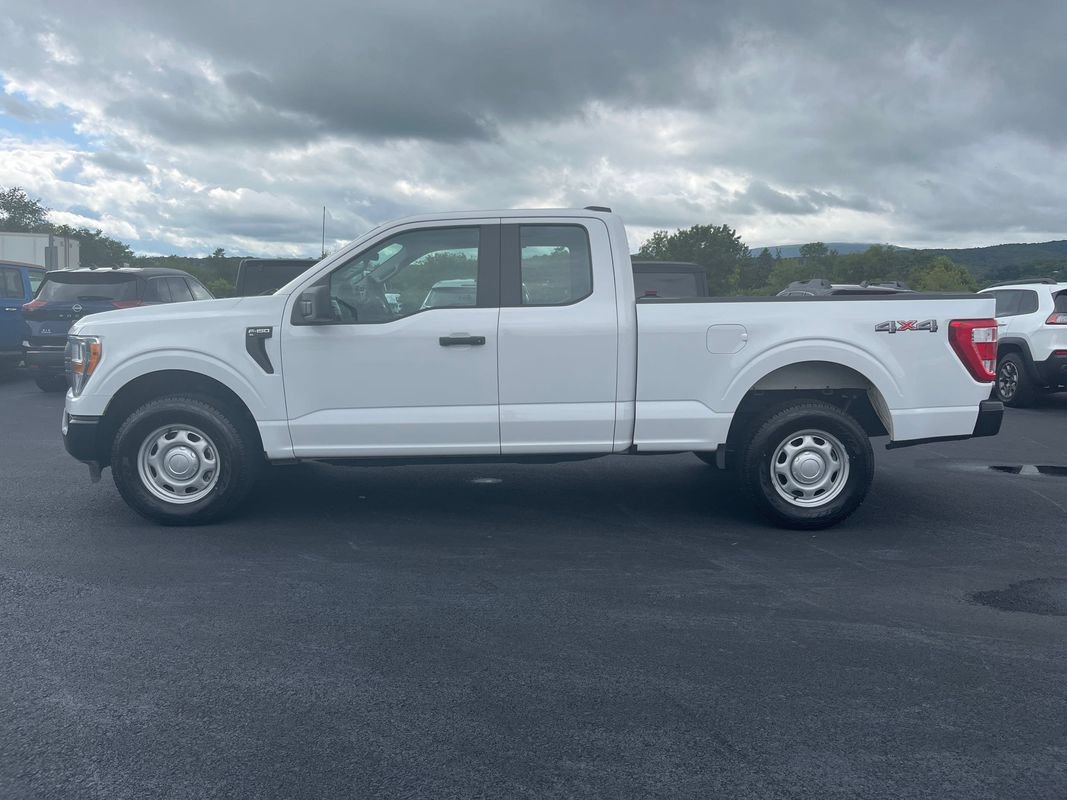 Used 2022 Ford F150 XL w/ Equipment Group 101A High AWD/4WD image 4