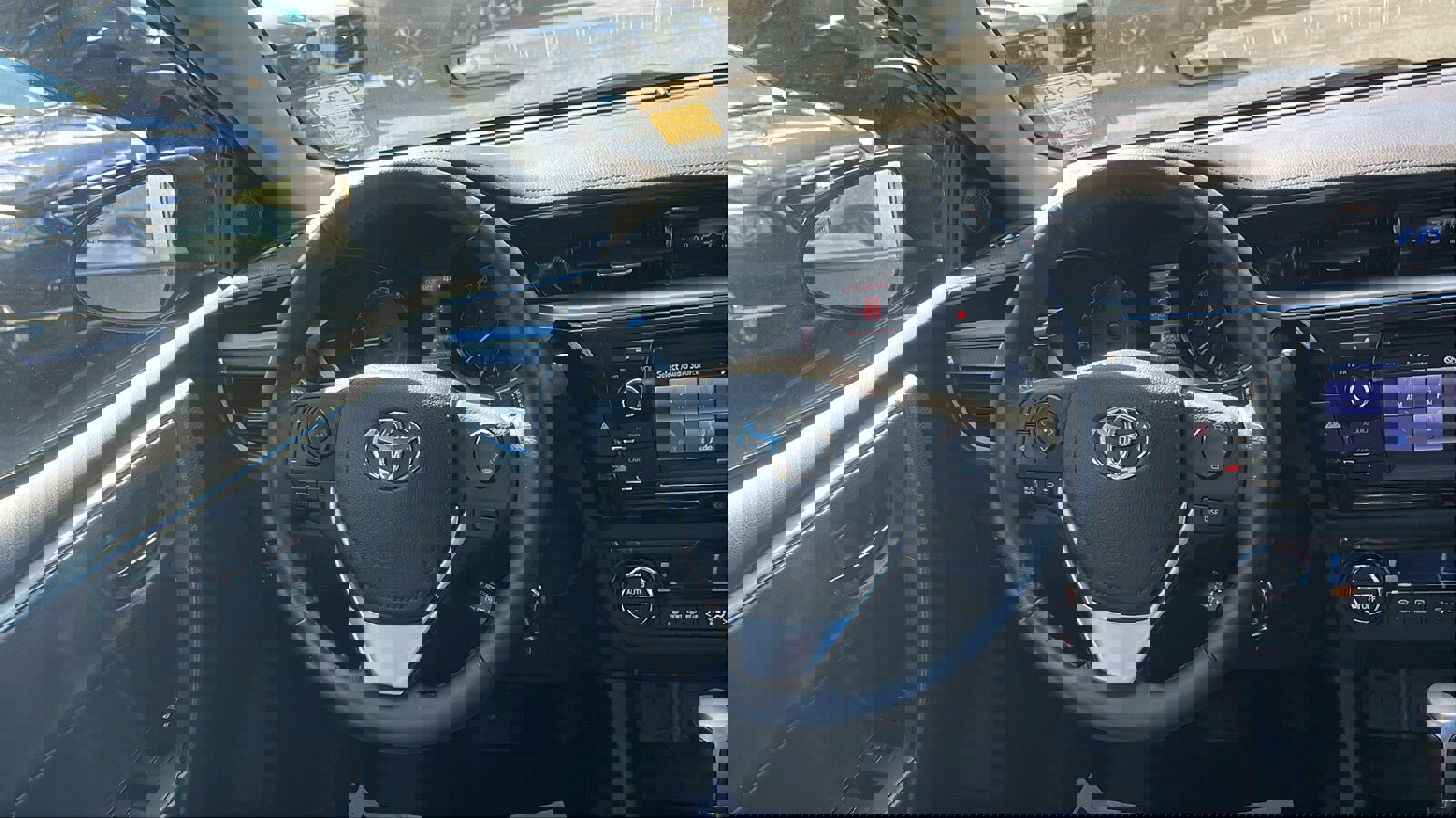 Used 2016 Toyota Corolla S image 23