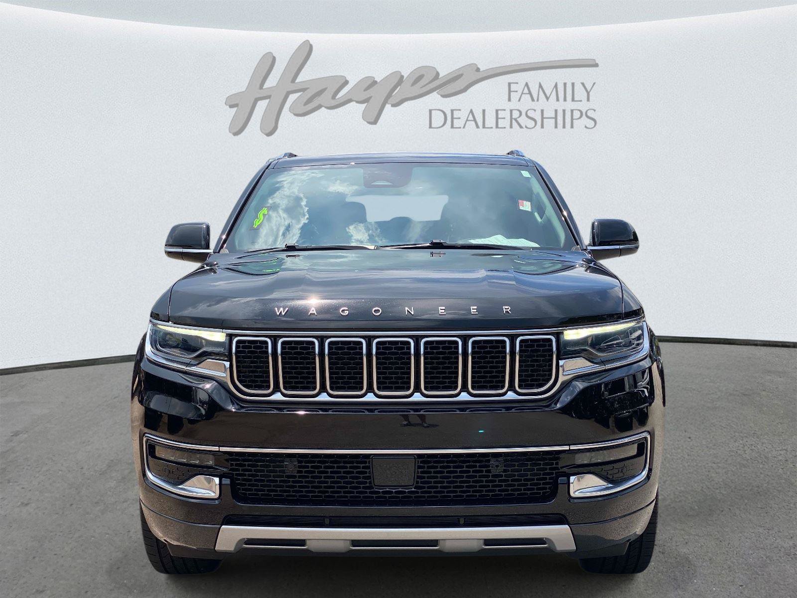 Used 2022 Jeep Wagoneer Series II AWD/4WD image 10