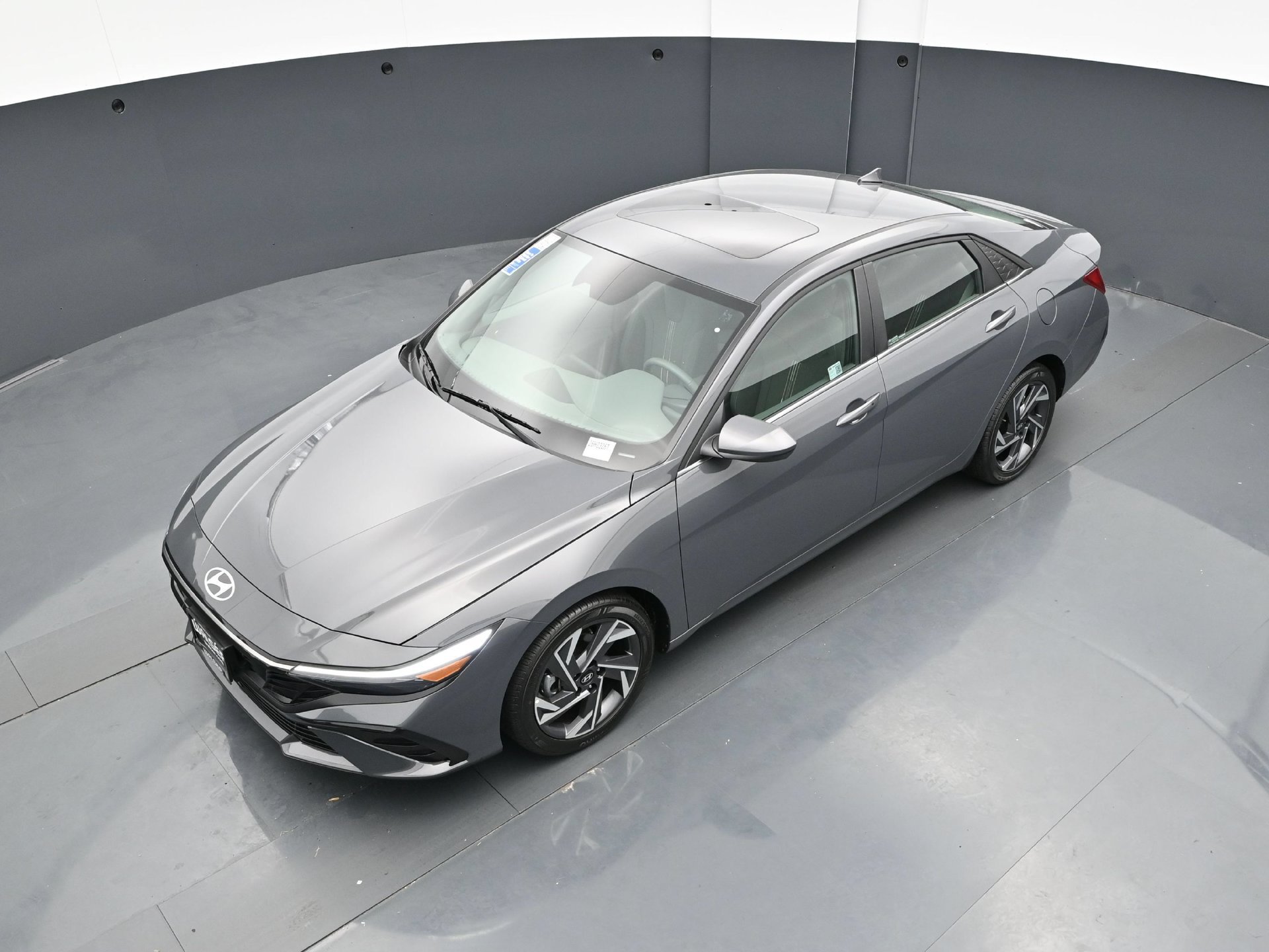Used 2025 Hyundai Elantra SEL FWD image 41