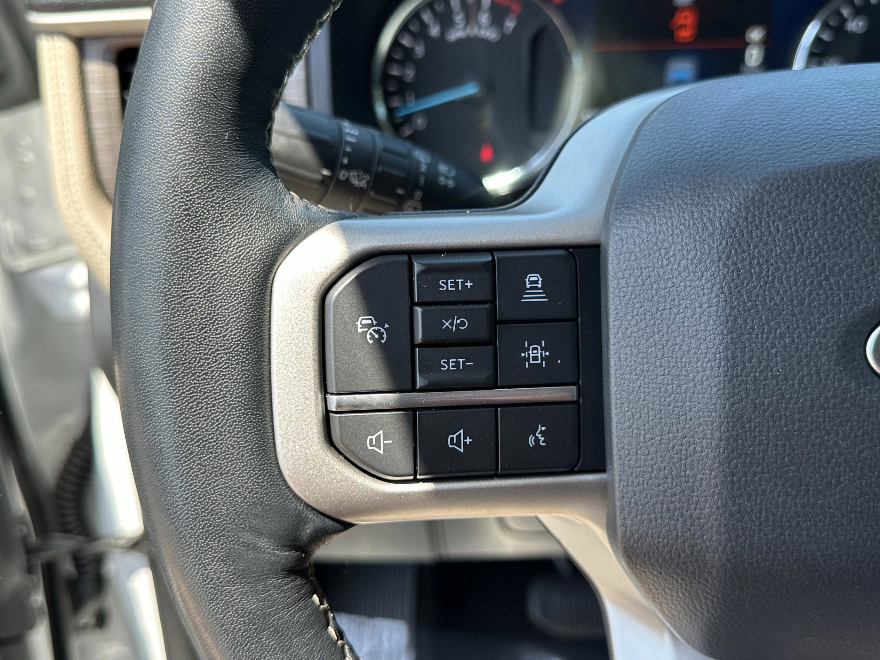 Used 2022 Ford Expedition Limited RWD image 33