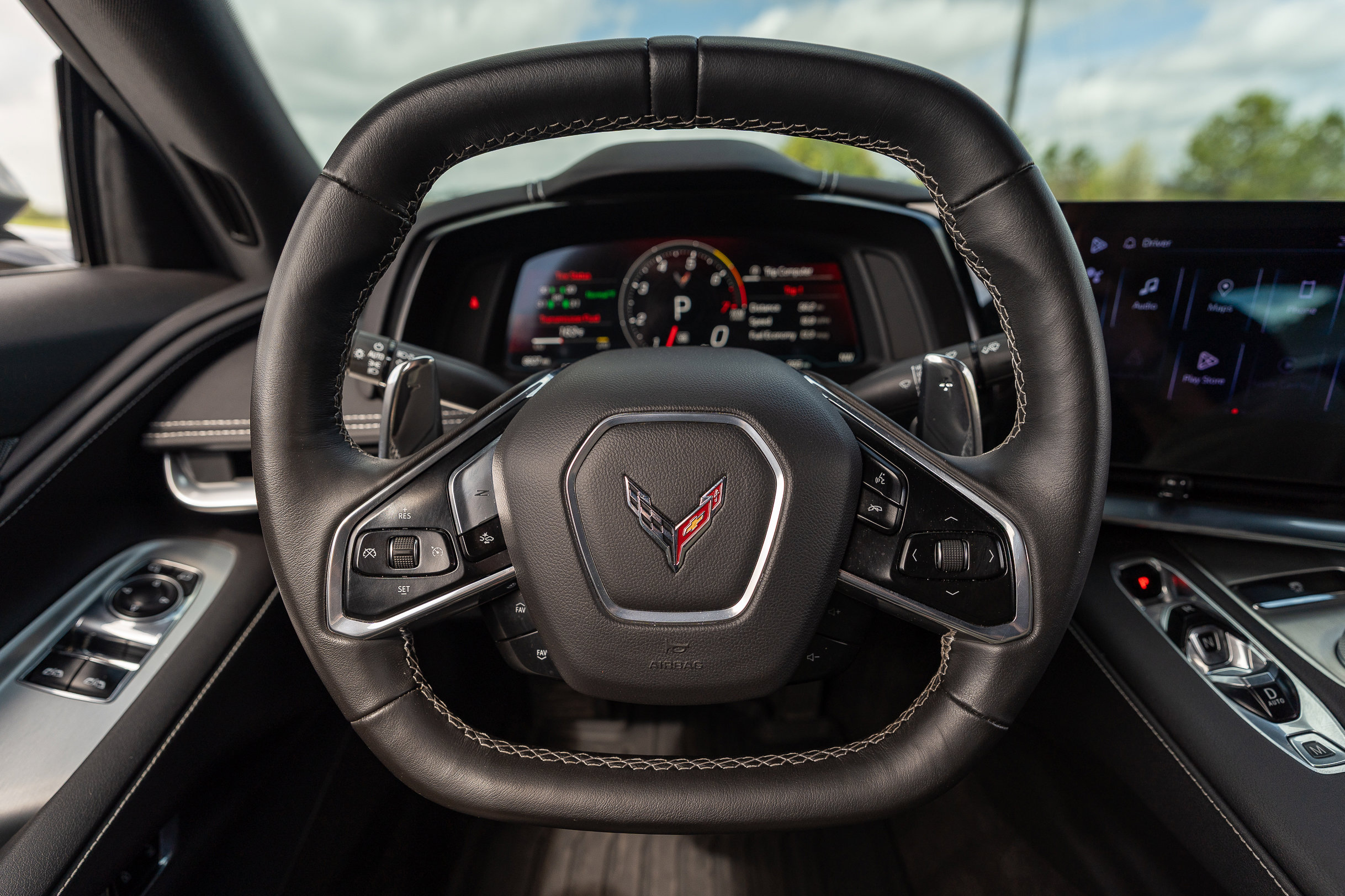 Used 2024 Chevrolet Corvette Stingray Coupe w/ 1LT RWD image 21