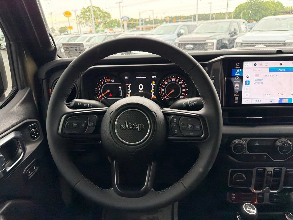 Used 2026 Jeep Gladiator Mojave AWD/4WD image 29