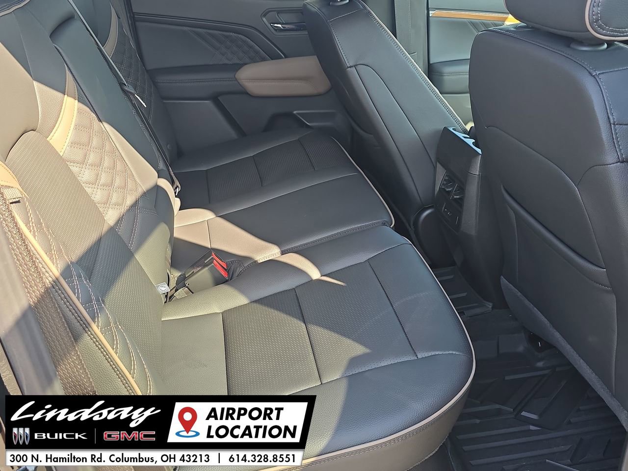 New 2025 GMC Canyon Denali w/ LPO, Denali Black Edition image 26