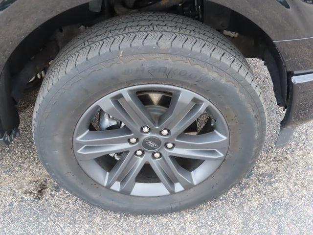 Used 2023 Ford F150 Lariat w/ Equipment Group 502A High AWD/4WD image 17