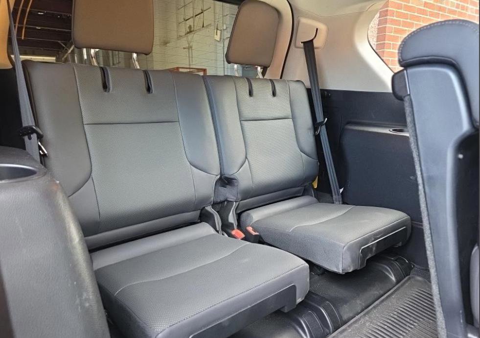 Used 2019 Lexus GX 460 Premium AWD/4WD image 17