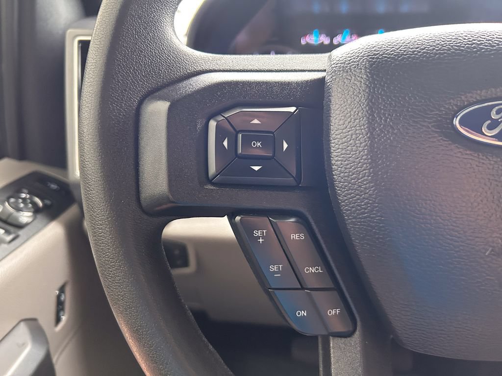 Used 2019 Ford F250 XLT w/ XLT Premium Package AWD/4WD image 32