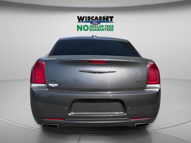 Used 2023 Chrysler 300 Touring L w/ Popular Equipment Group AWD/4WD image 28