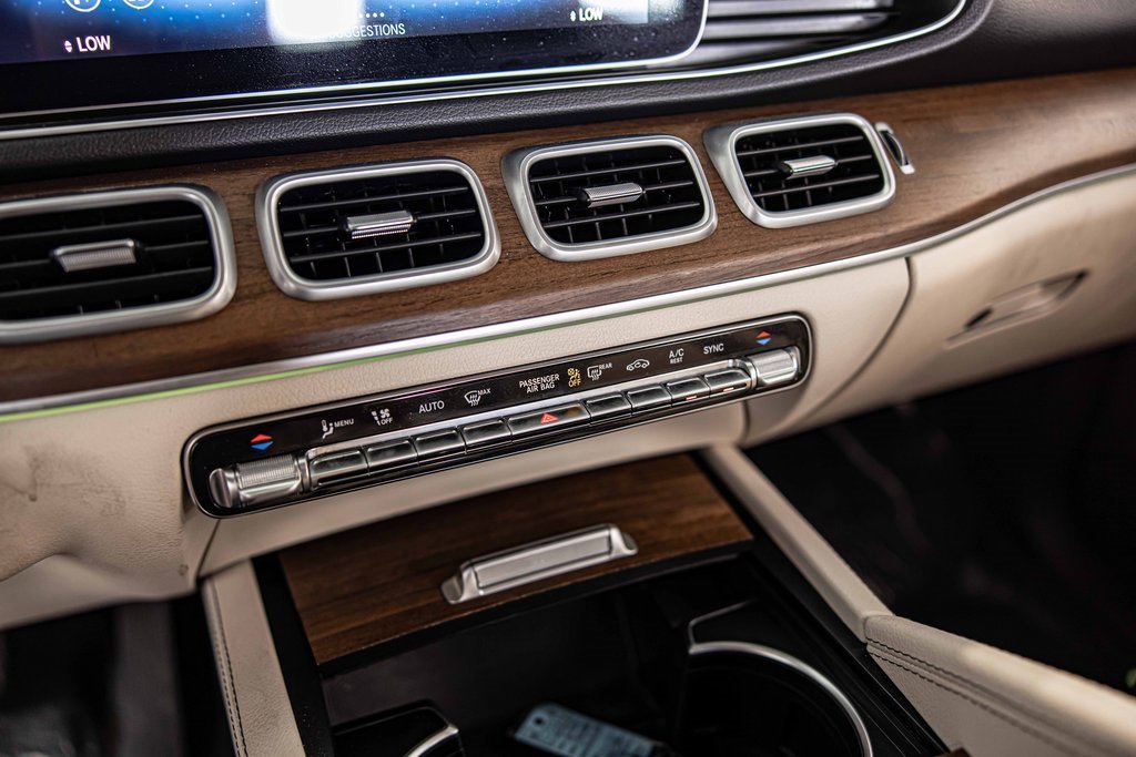 Used 2022 Mercedes-Benz GLE 450 4MATIC w/ Revised AMG Line Exterior image 29