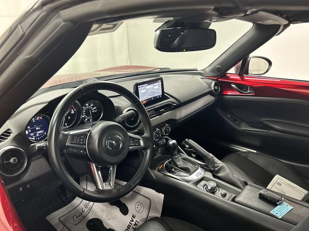 Used 2021 MAZDA MX-5 Miata Grand Touring RWD image 19