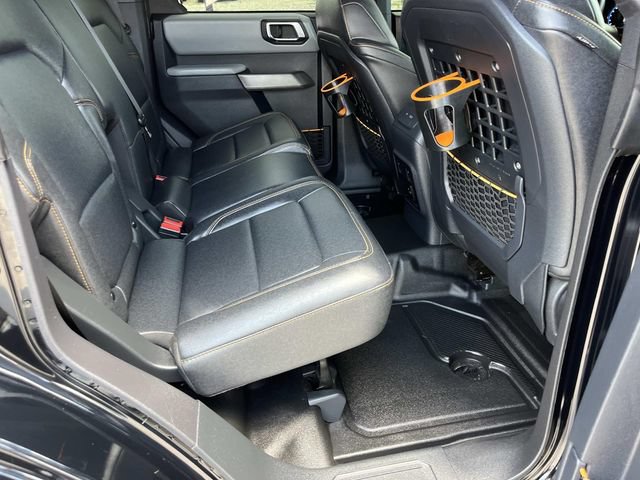Used 2023 Ford Bronco Badlands w/ Sasquatch Package AWD/4WD image 21