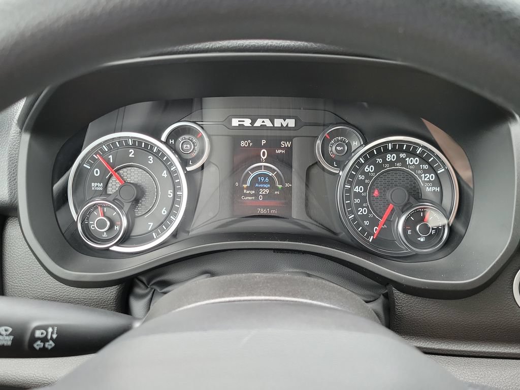 Used 2025 RAM 1500 Tradesman AWD/4WD image 14