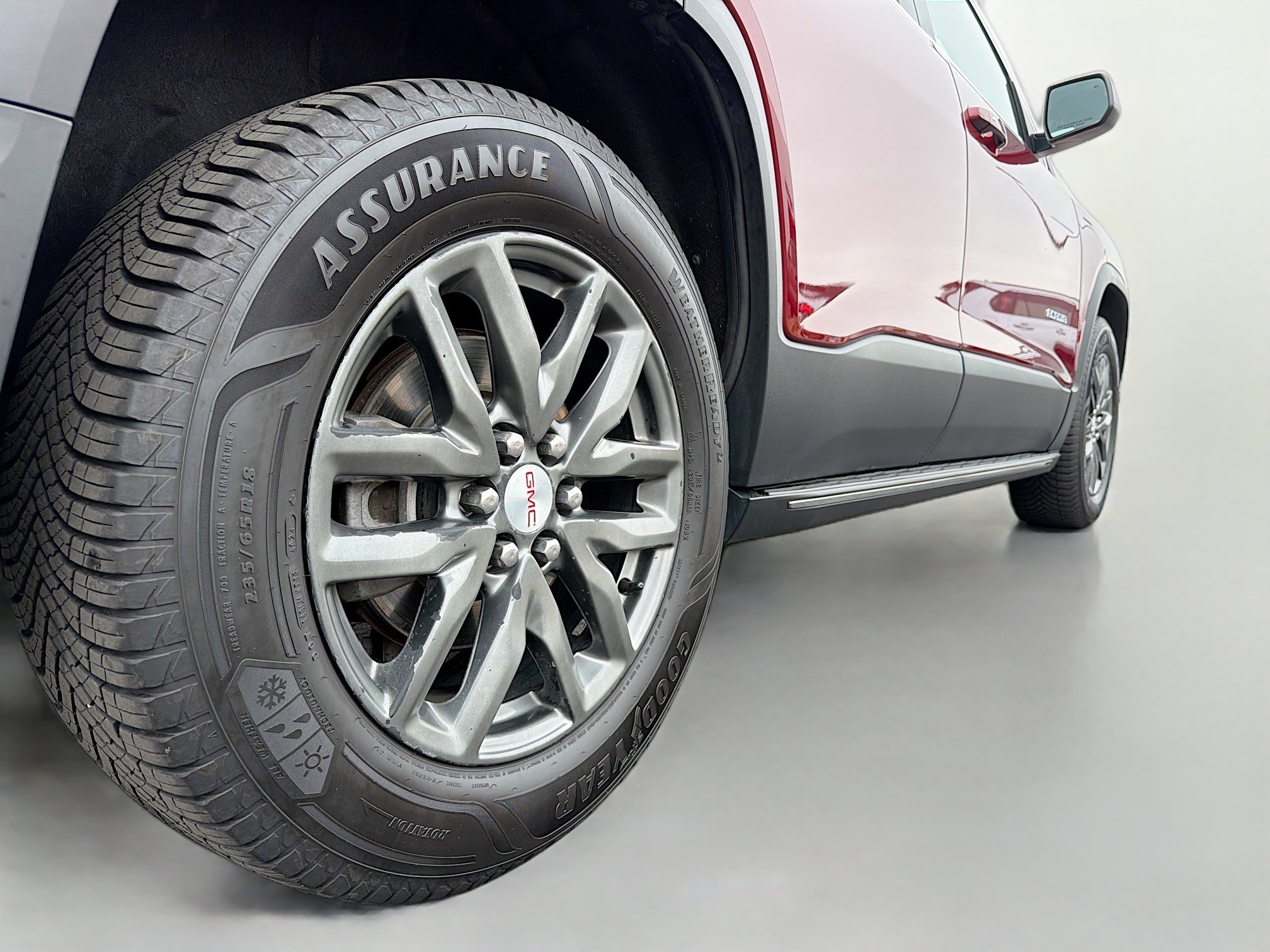 Used 2018 GMC Acadia SLT image 15