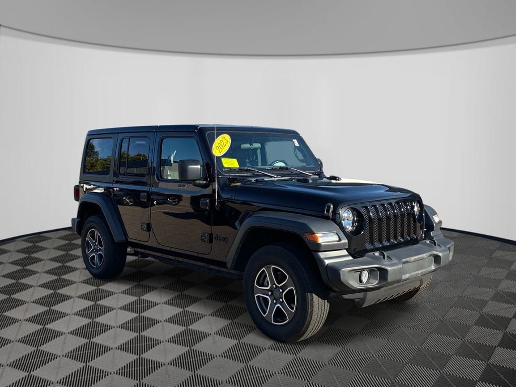 Used 2023 Jeep Wrangler Unlimited Sport AWD/4WD image 3