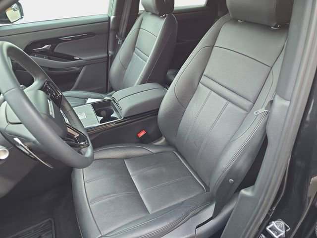 Used 2025 Land Rover Range Rover Evoque S image 18