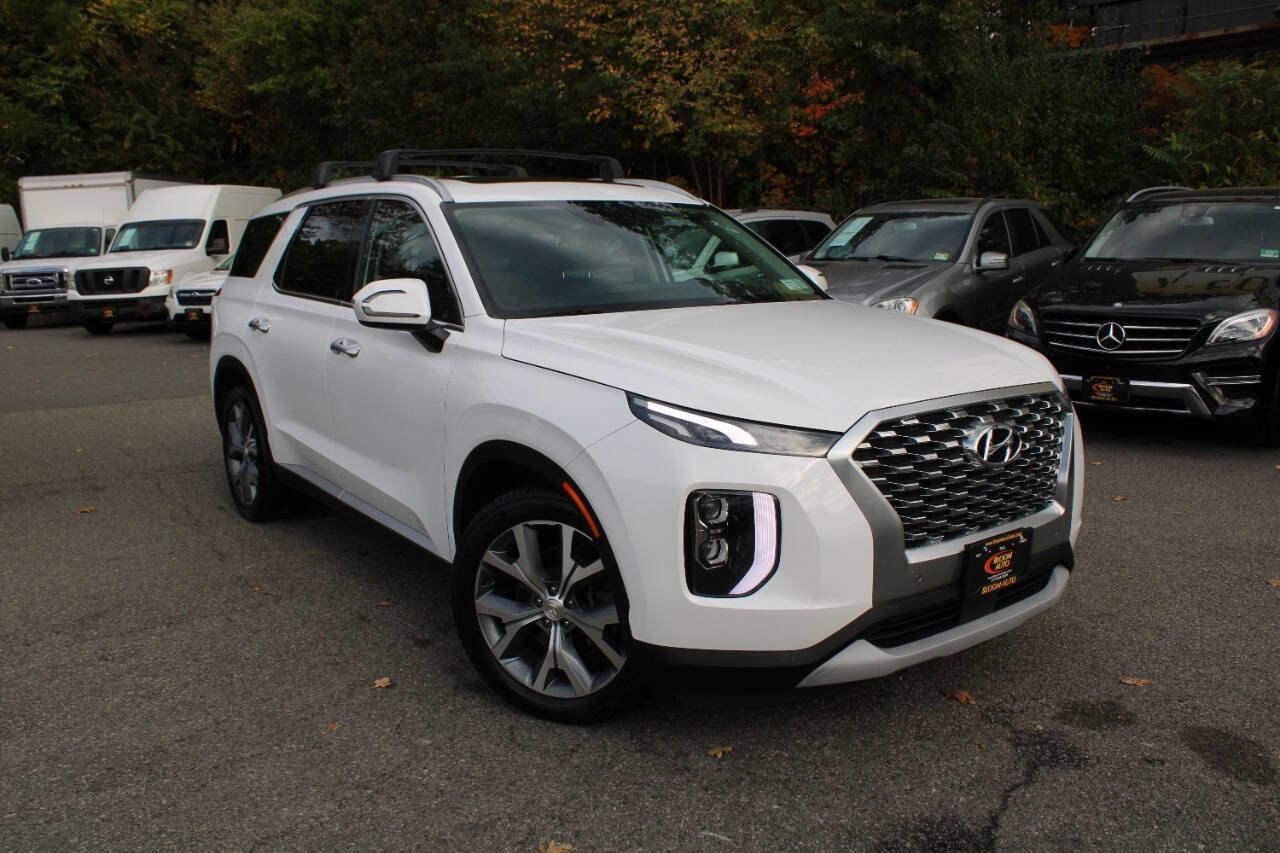 Used 2020 Hyundai Palisade SEL w/ Premium Package image 4