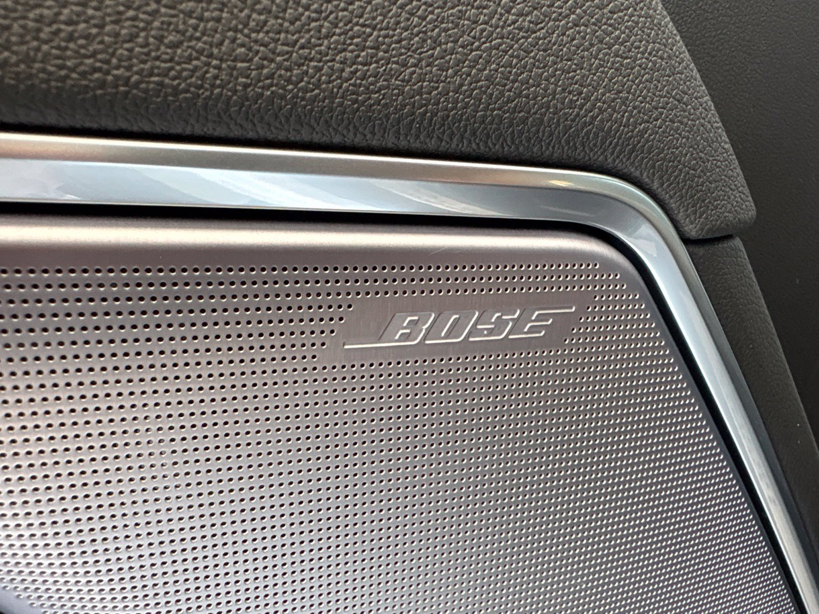 New 2026 Chevrolet Silverado 1500 High Country w/ High Country Premium Package AWD/4WD image 15