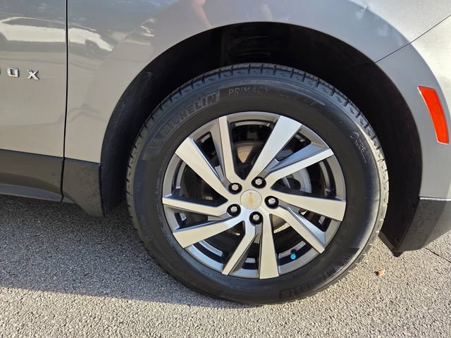 Used 2024 Chevrolet Equinox LT FWD image 27