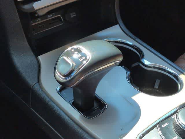 Used 2015 Jeep Grand Cherokee Summit AWD/4WD image 33