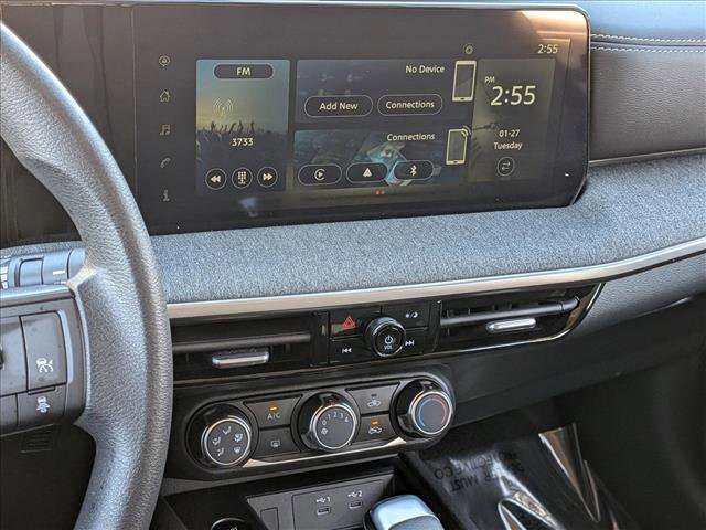 Used 2025 Nissan Kicks SV image 15