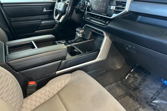Used 2024 Toyota Tundra SR5 w/ SR5 Convenience Package AWD/4WD image 17