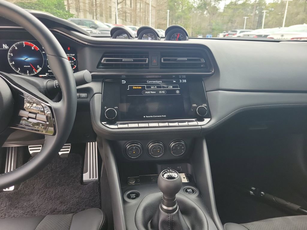 Used 2024 Nissan Z Performance w/ Floor Mat Package image 18