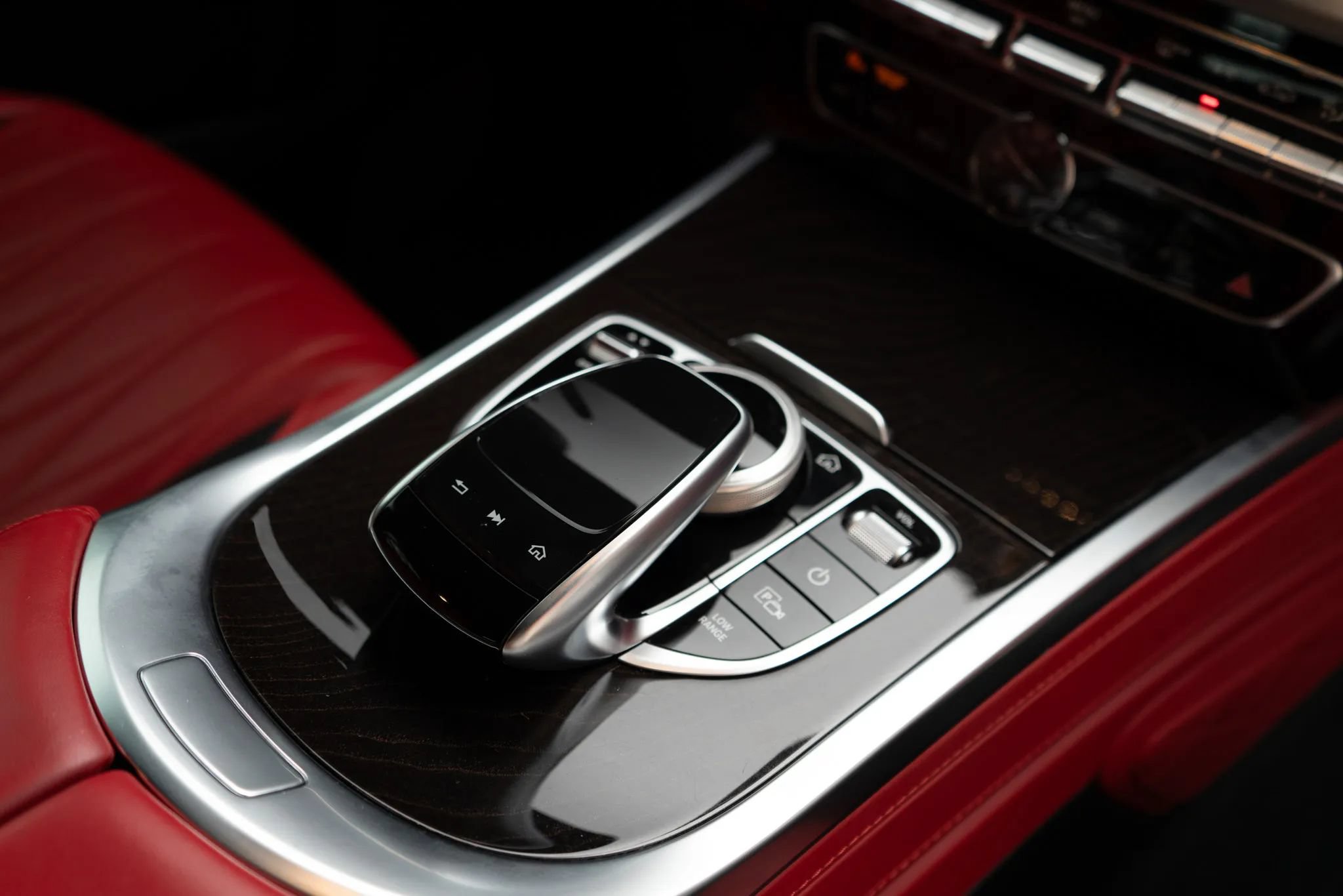 Used 2021 Mercedes-Benz G 550 image 28