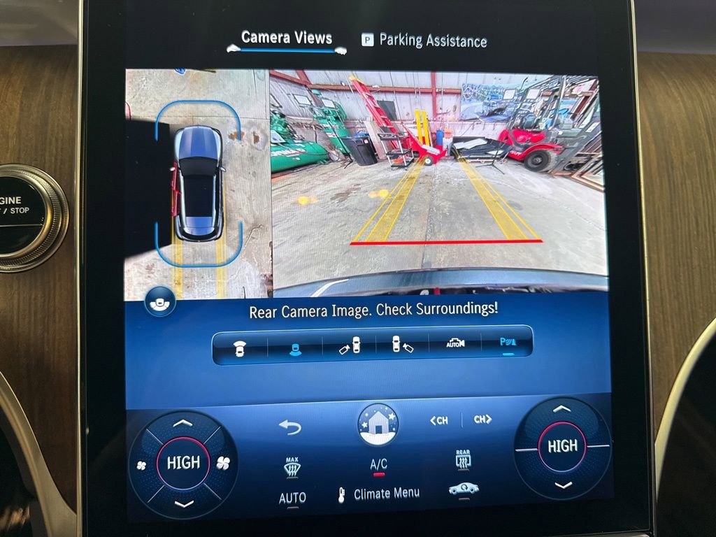 Used 2025 Mercedes-Benz GLC 350e image 19