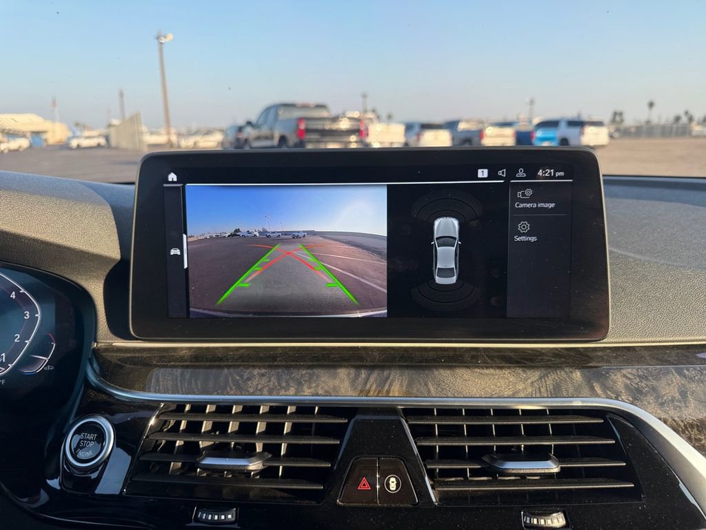 Used 2022 BMW 540i w/ M Sport Package image 25