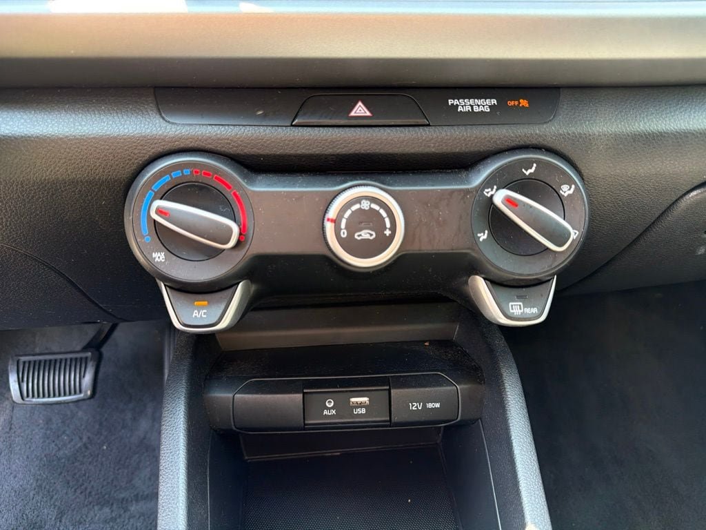 Used 2020 Kia Rio S FWD image 21