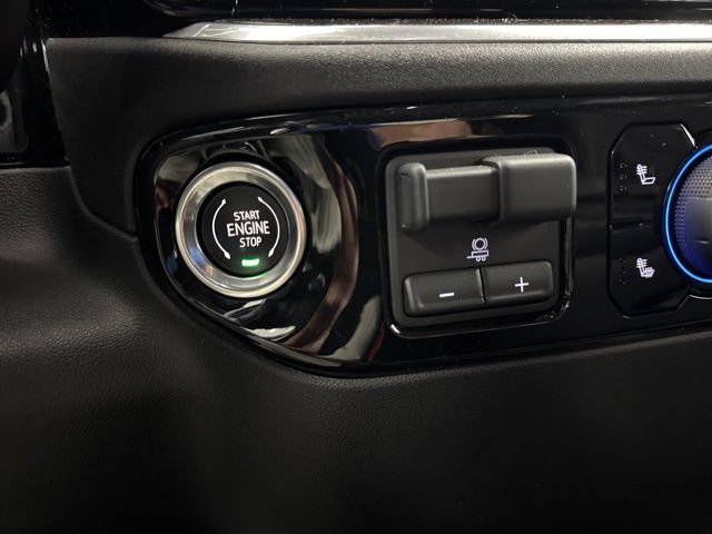 Used 2026 Chevrolet Silverado 1500 RST AWD/4WD image 16