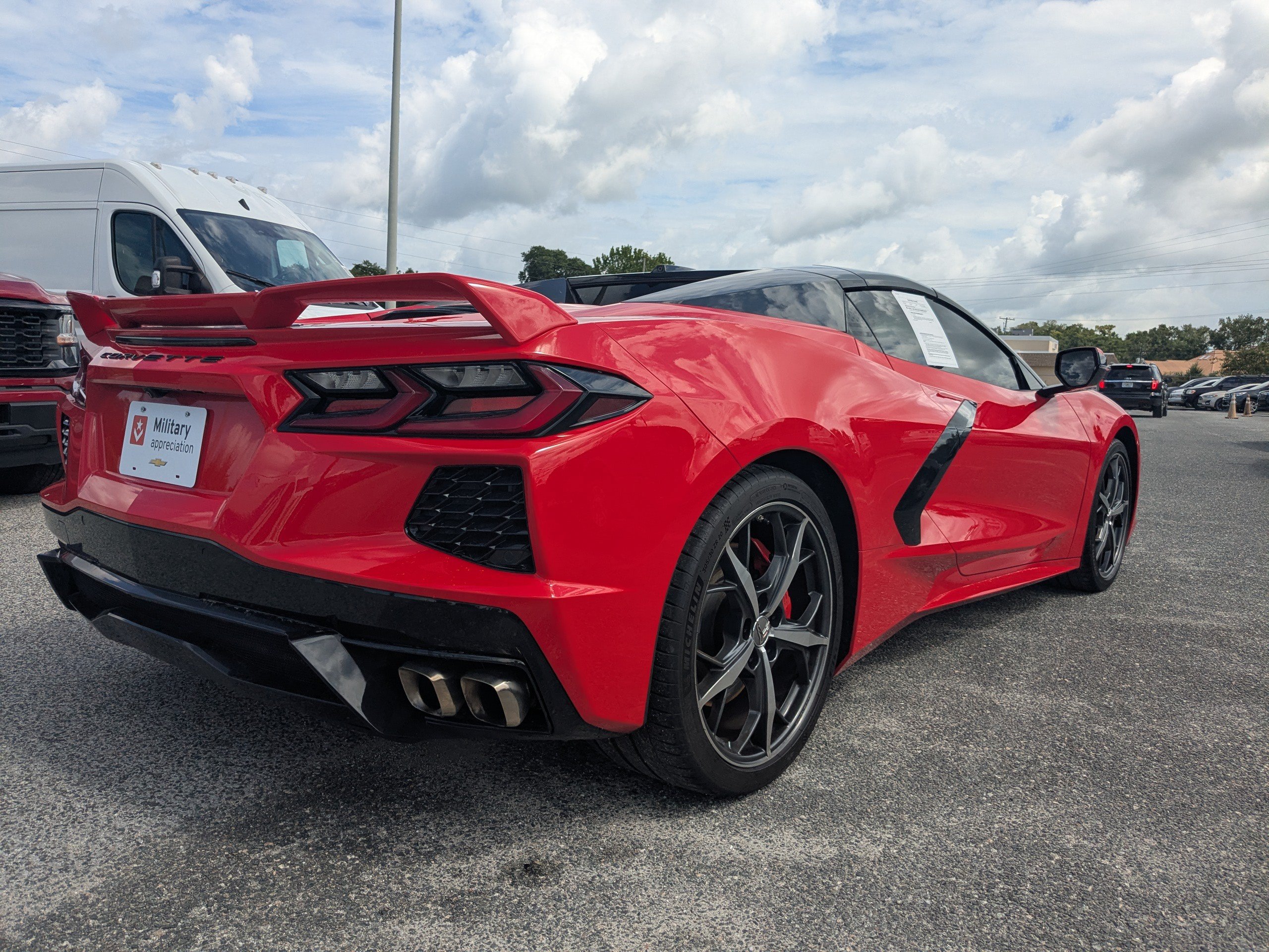 Used 2020 Chevrolet Corvette Stingray Preferred Conv w/ 2LT Preferred Equipment Group RWD image 4