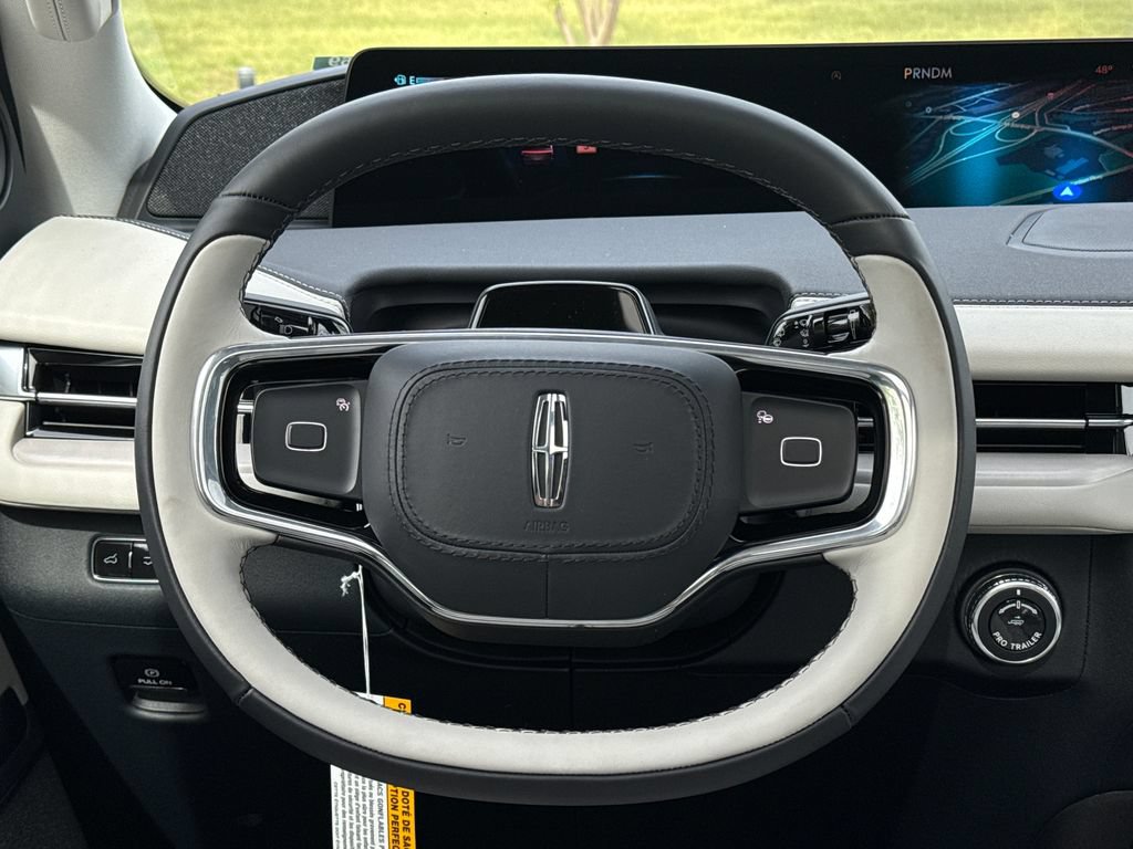 New 2025 Lincoln Navigator L Reserve AWD/4WD image 14