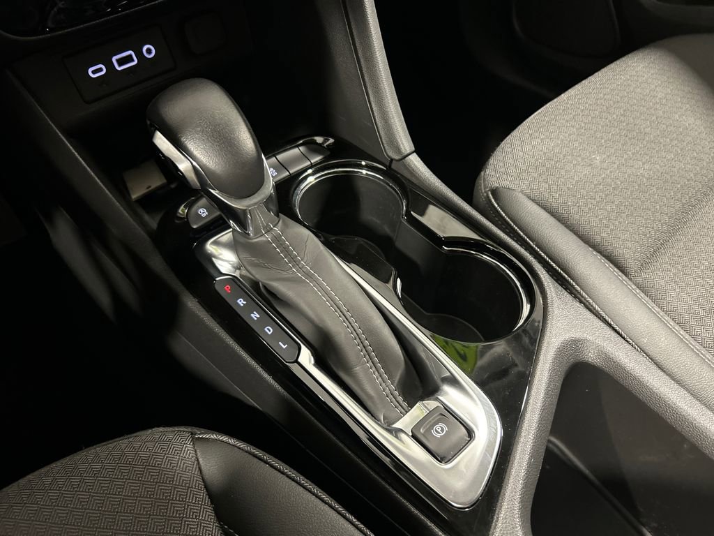 Used 2022 Buick Encore GX Preferred image 24