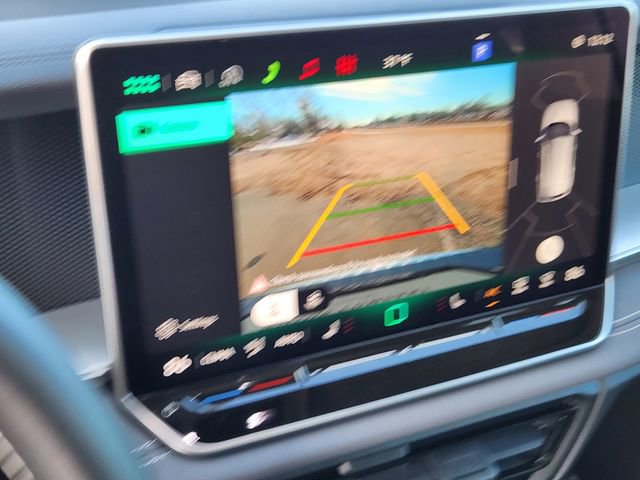 New 2026 Volkswagen Tiguan SE image 17