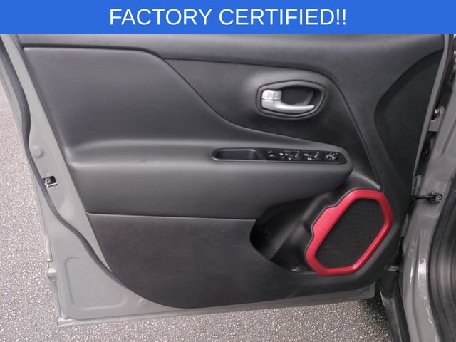 Certified 2023 Jeep Renegade Trailhawk AWD/4WD image 12