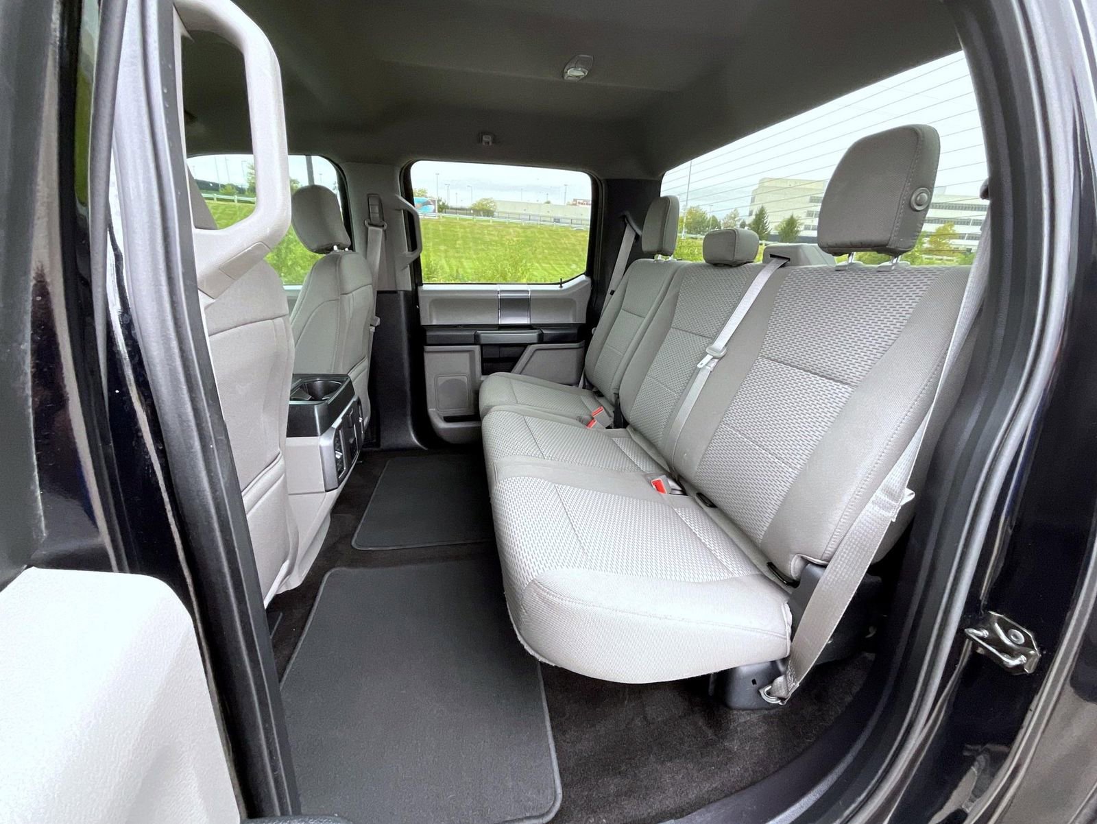 Used 2018 Ford F150 XLT w/ Equipment Group 302A Luxury image 19