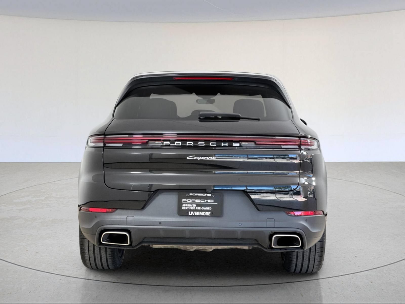 Certified 2024 Porsche Cayenne AWD/4WD image 7