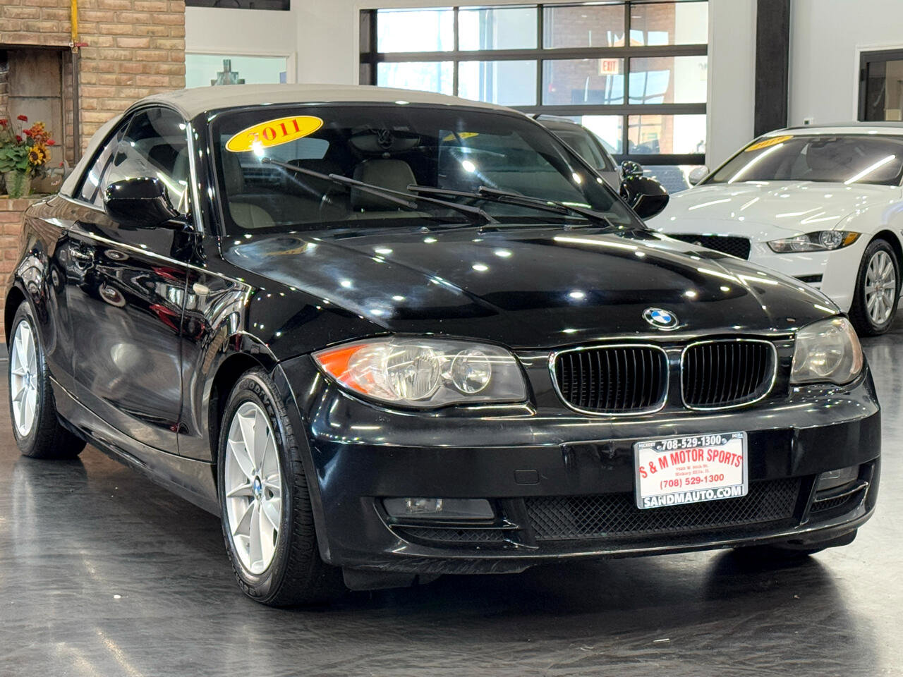 Used 2011 BMW 128i Convertible image 10