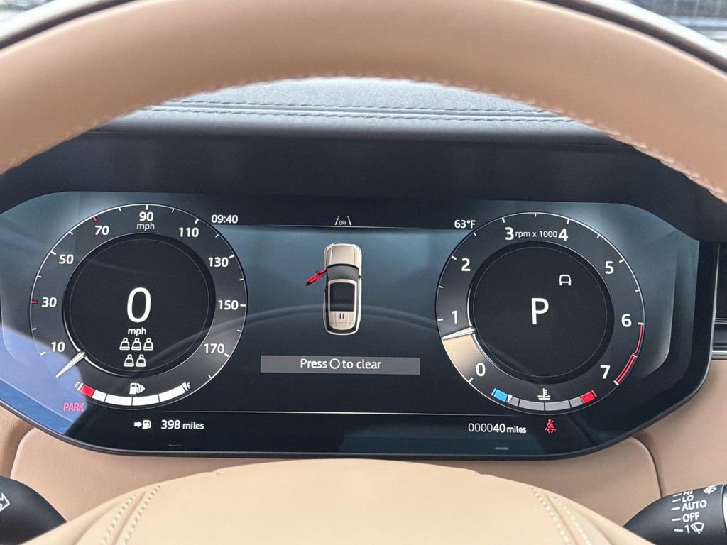 New 2026 Land Rover Range Rover Long Wheelbase SE image 25