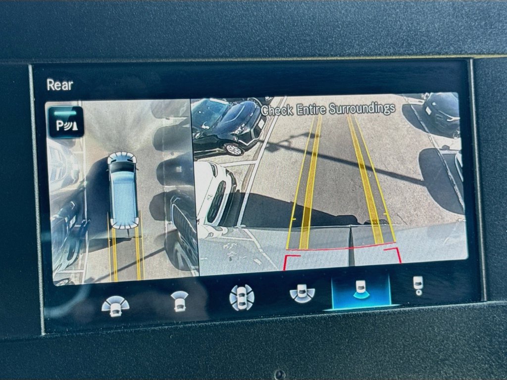 Used 2021 Mercedes-Benz Sprinter 2500 image 20