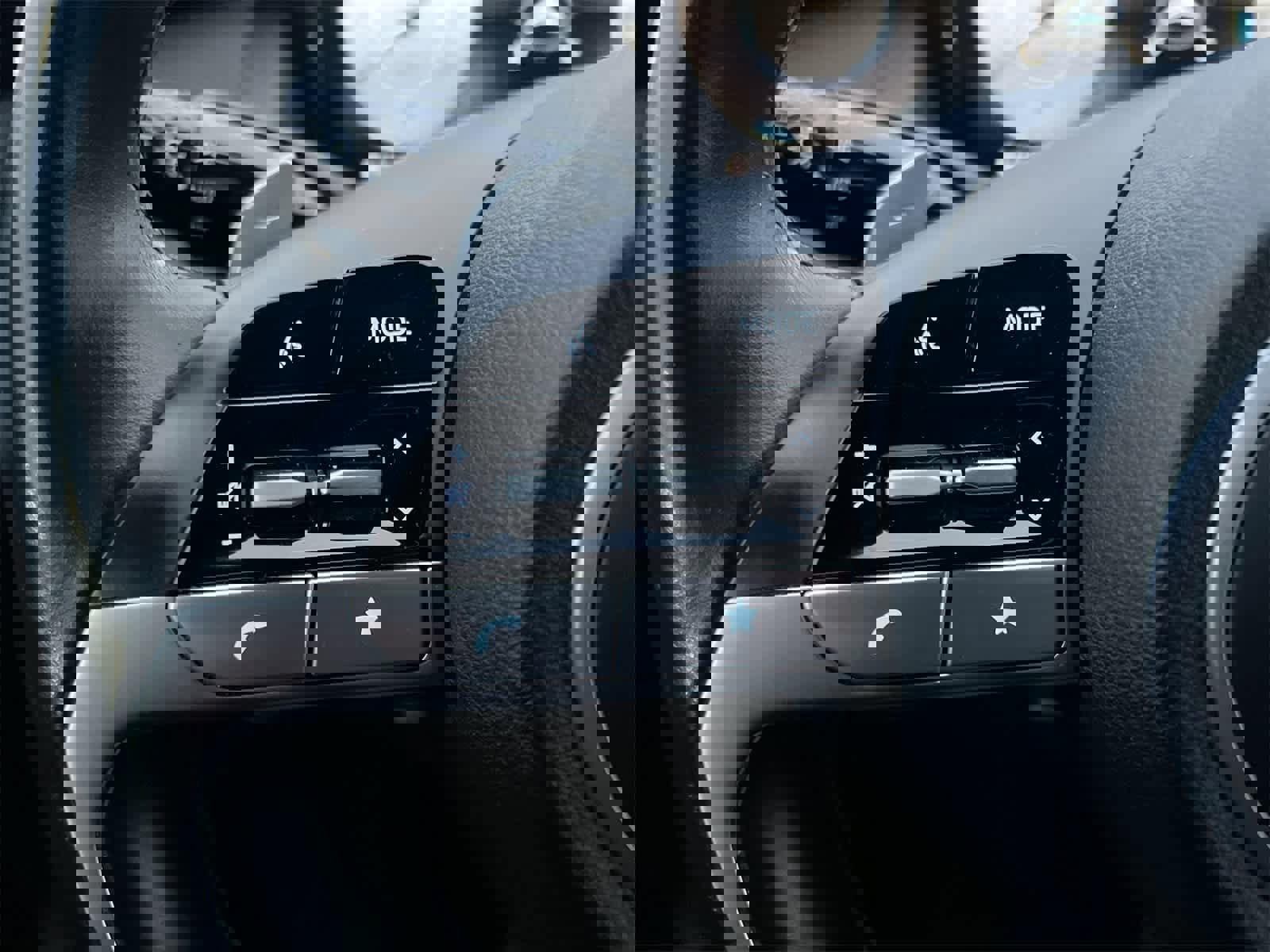 Used 2022 Hyundai Tucson Limited image 23