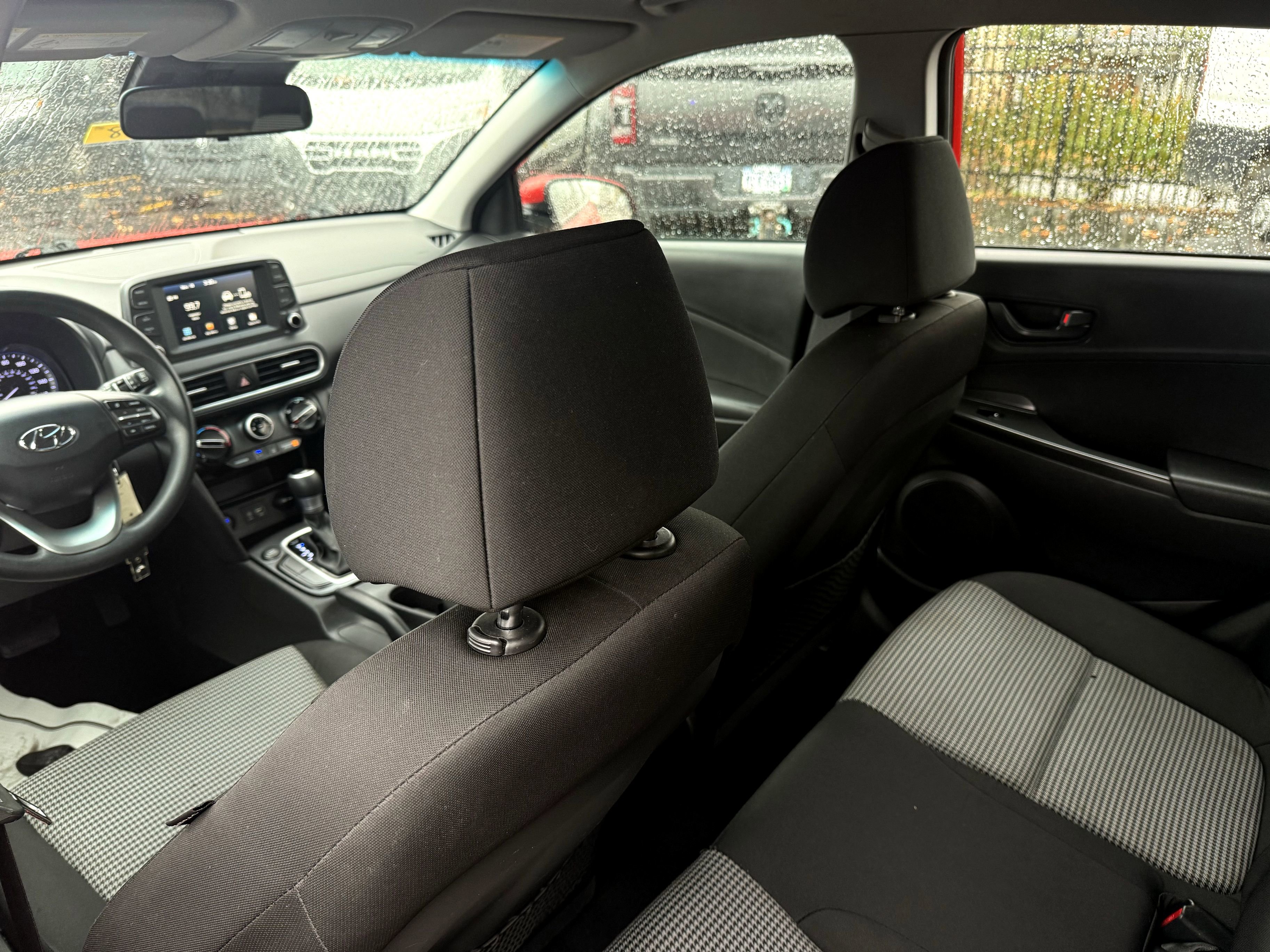 Used 2020 Hyundai Kona SE image 28